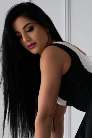 Eastern European busty brunette ANTONYA Bayswater W2 24/7 (24 hour) London escorts agency girl